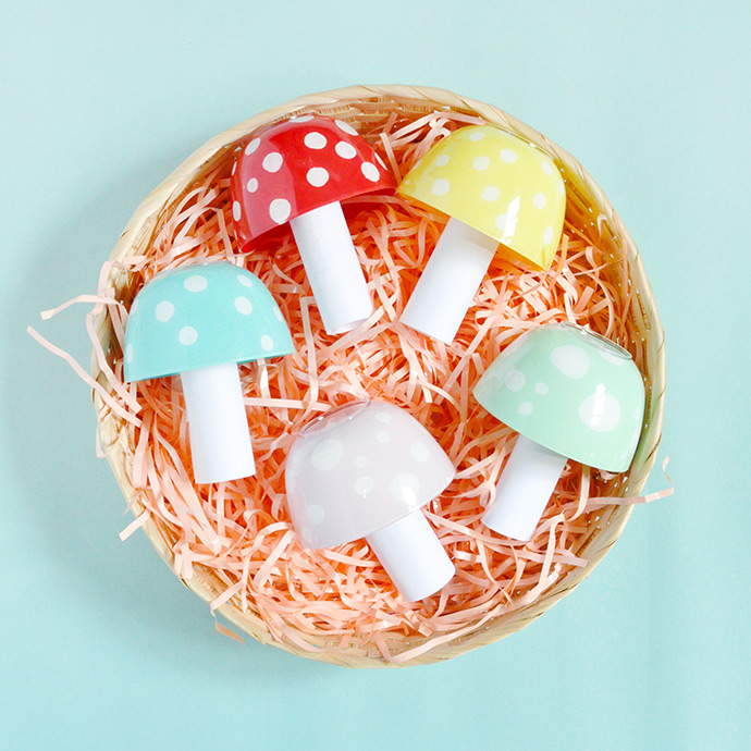 DIY Toadstool Invitations