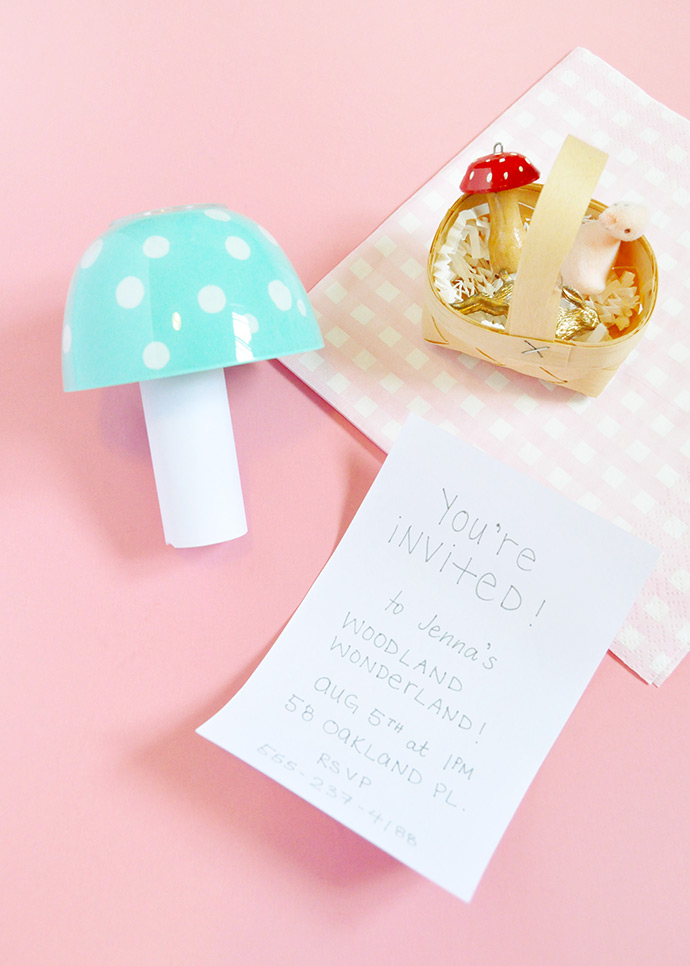 DIY Toadstool Invitations