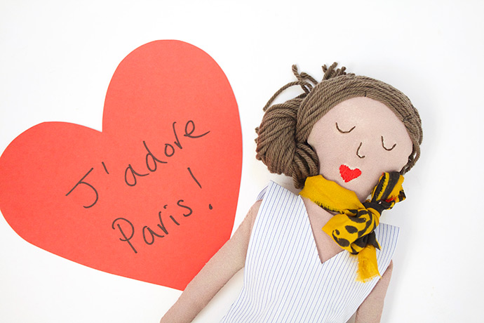 Dolls Around the World: Paris