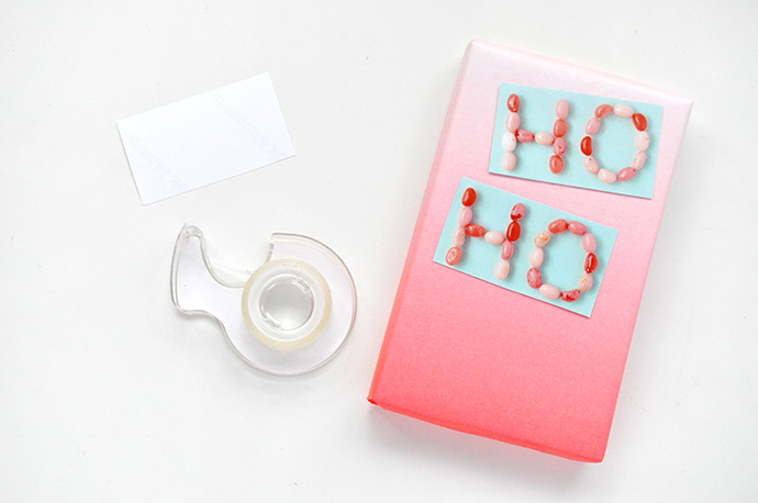 DIY Photograph Gift Wrap