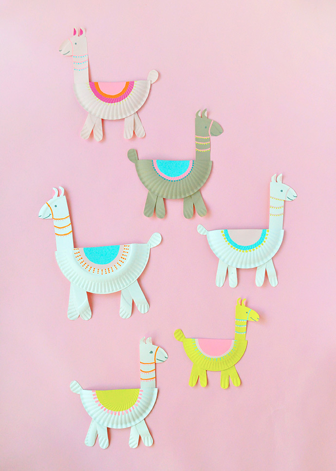 Paper Plate Llamas