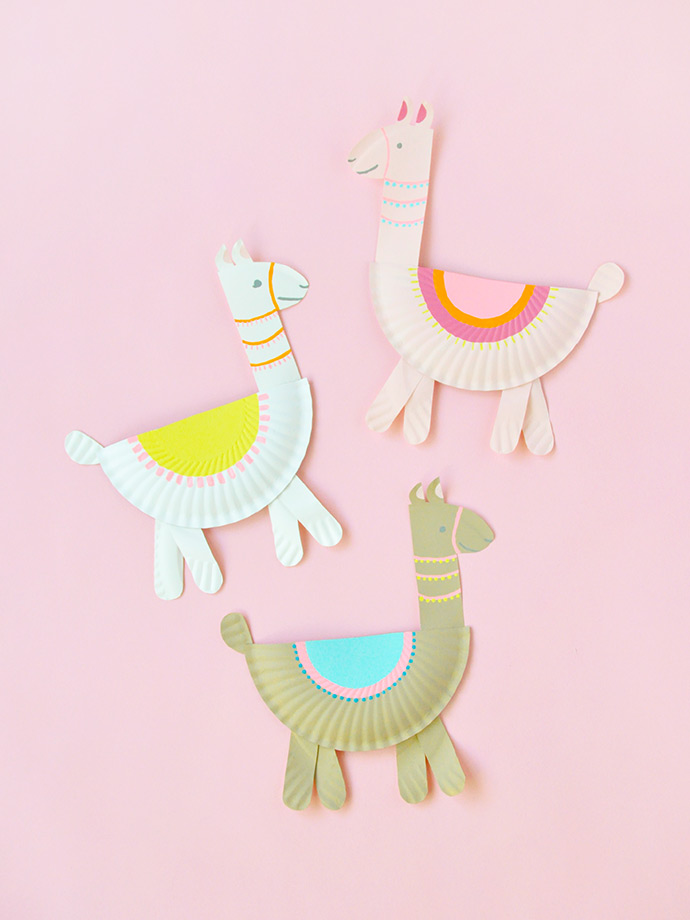 Paper Plate Llamas