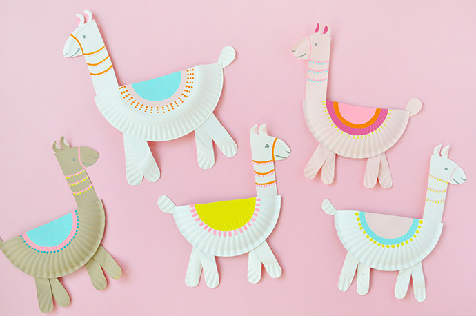 Paper Plate Llamas