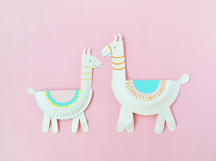 Paper Plate Llamas