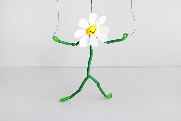 Dancing Daisy Pasta Puppet