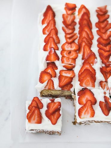 Strawberry Shortcake Cake