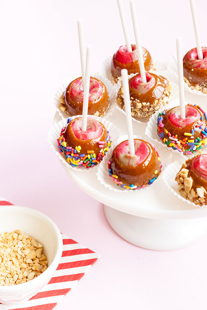 Caramel Apple Lollipops