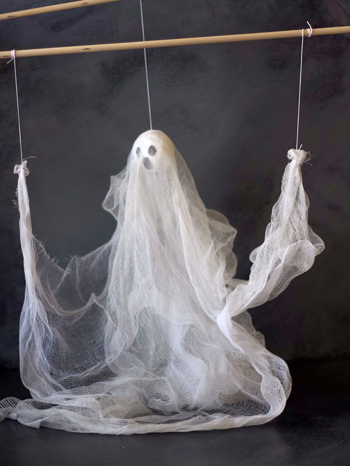 DIY Ghost Puppet