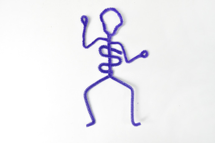 Pipe Cleaner Skeletons