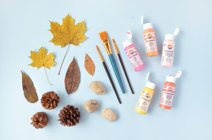 Painted Rocks & Leaves Thanksgiving Table