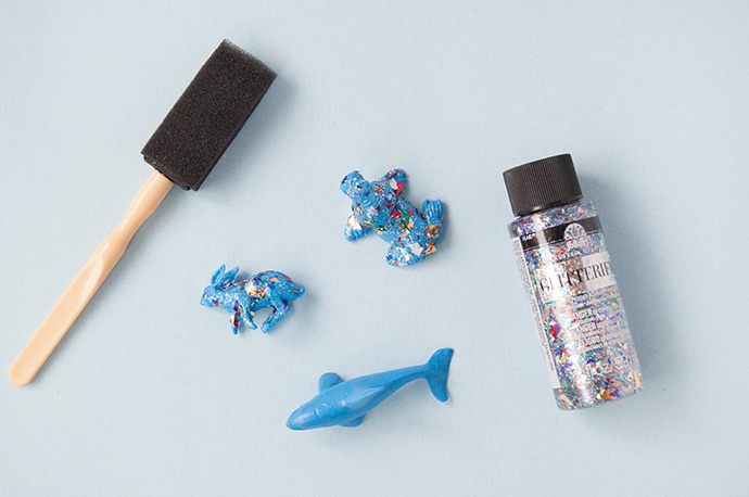 Make Your Own Glittery Arctic Play Set