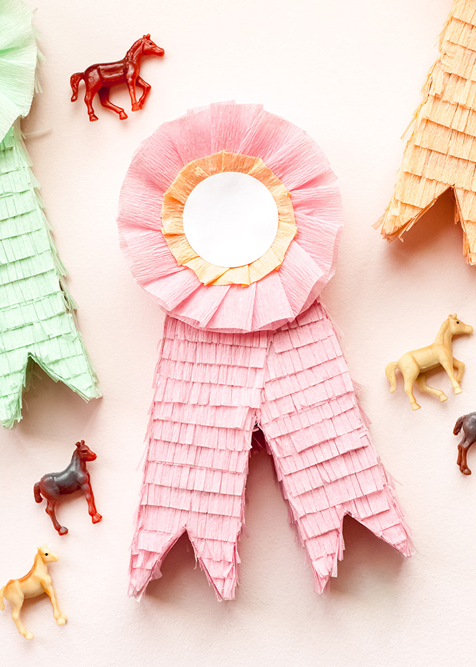 DIY Prize Ribbon Piñata