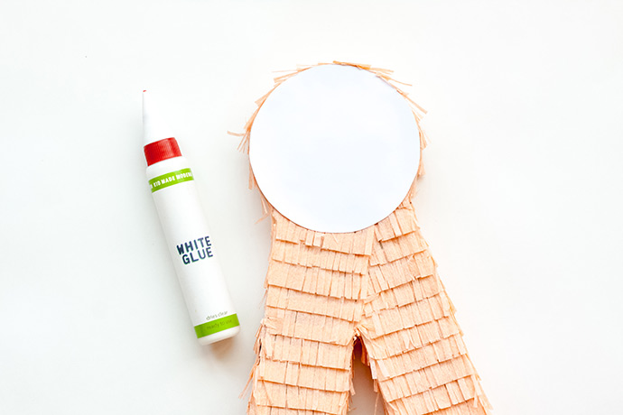 DIY Prize Ribbon Piñata