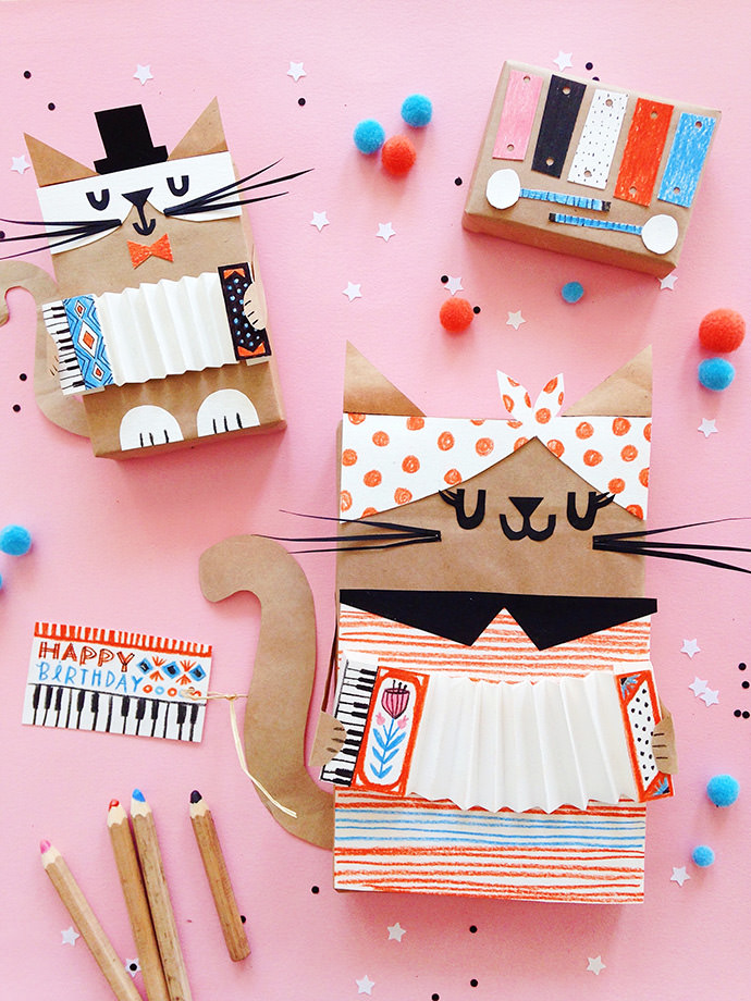 Musical Kitten Gift Wrap