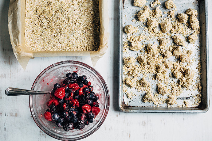 Triple Berry Oat Crumb Bars