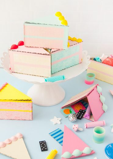 Cake Slice Party Favors