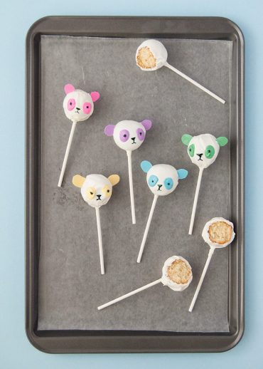 No-Bake Rainbow Panda Pops