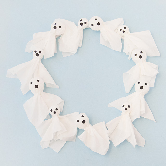 Halloween Ghost Wreath