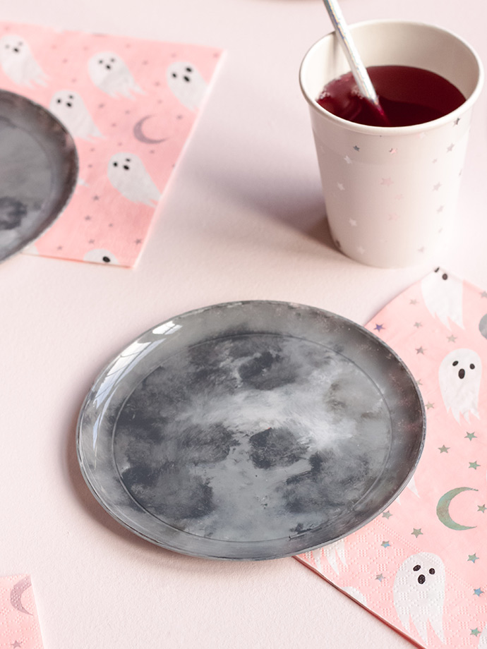 DIY Moon Plates