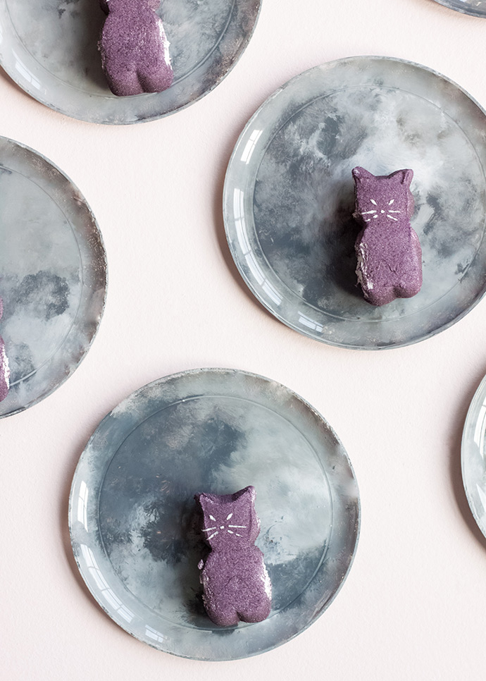 DIY Moon Plates