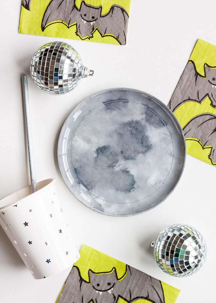 DIY Moon Plates