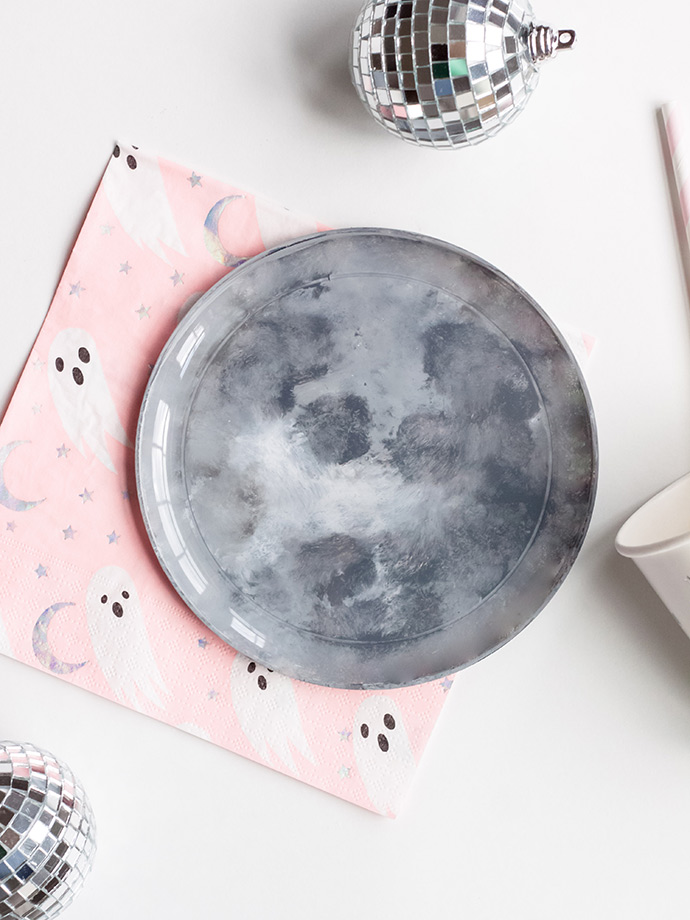 DIY Moon Plates