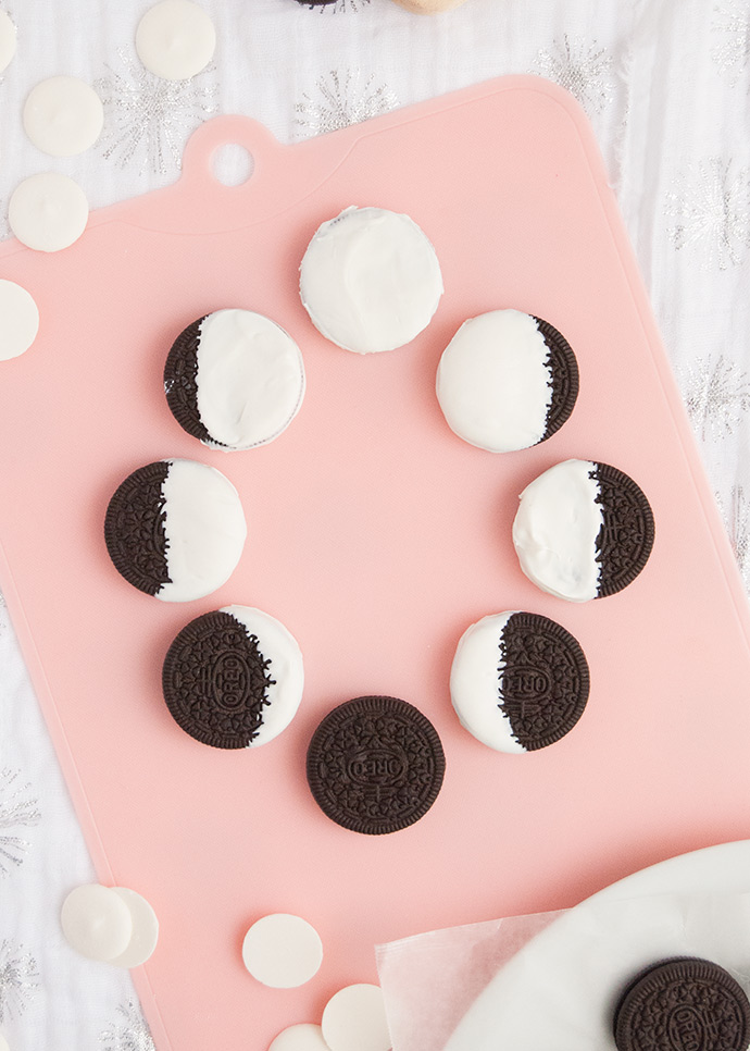 Oreo Moon Phase Cookies