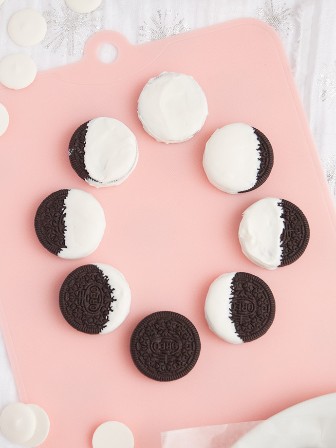 Oreo Moon Phase Cookies