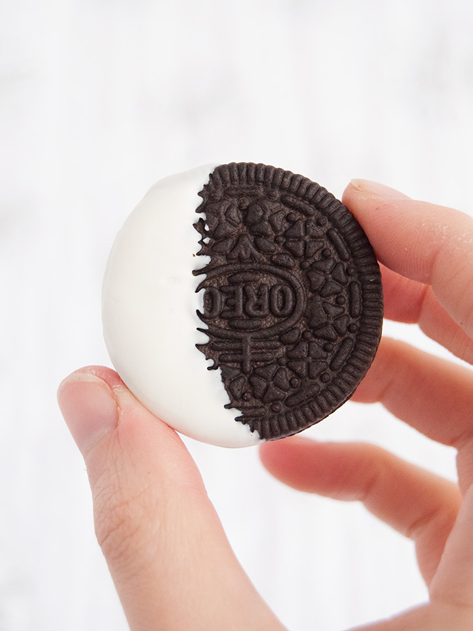 Oreo Moon Phase Cookies