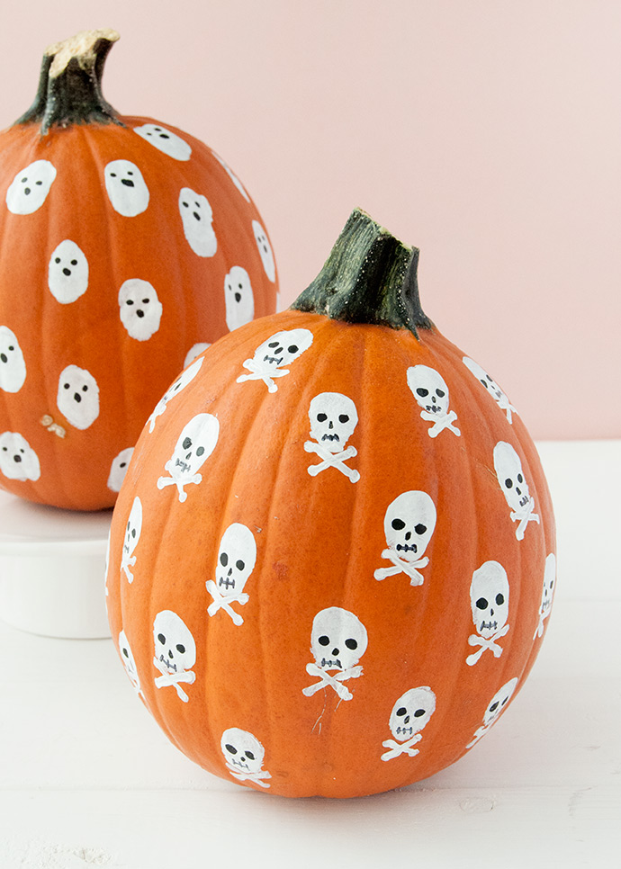 Painted Fingerprint Pumpkins for Kids