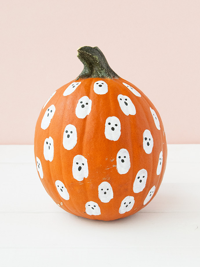 Painted Fingerprint Pumpkins for Kids