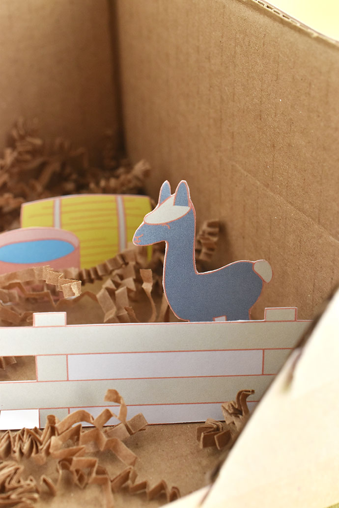 Printable Alpaca Farm Diorama Playset