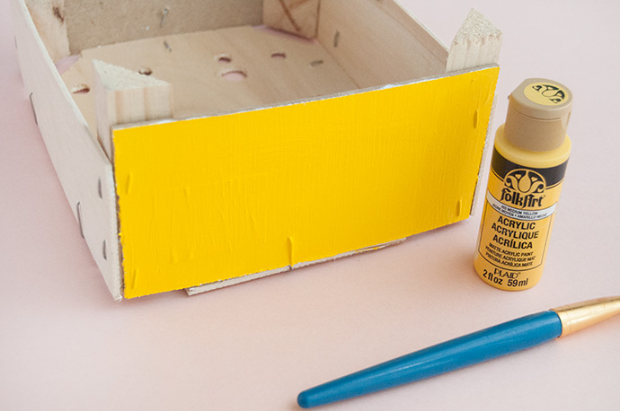 How to Repurpose Clementine Boxes into Storage