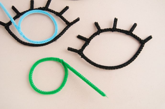 Pipe Cleaner Eye Charms