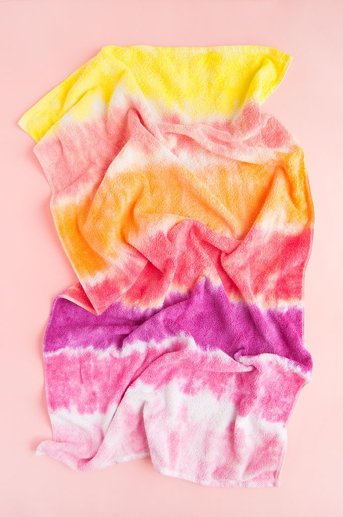 How to Tie Dye with Kids: Three Ways