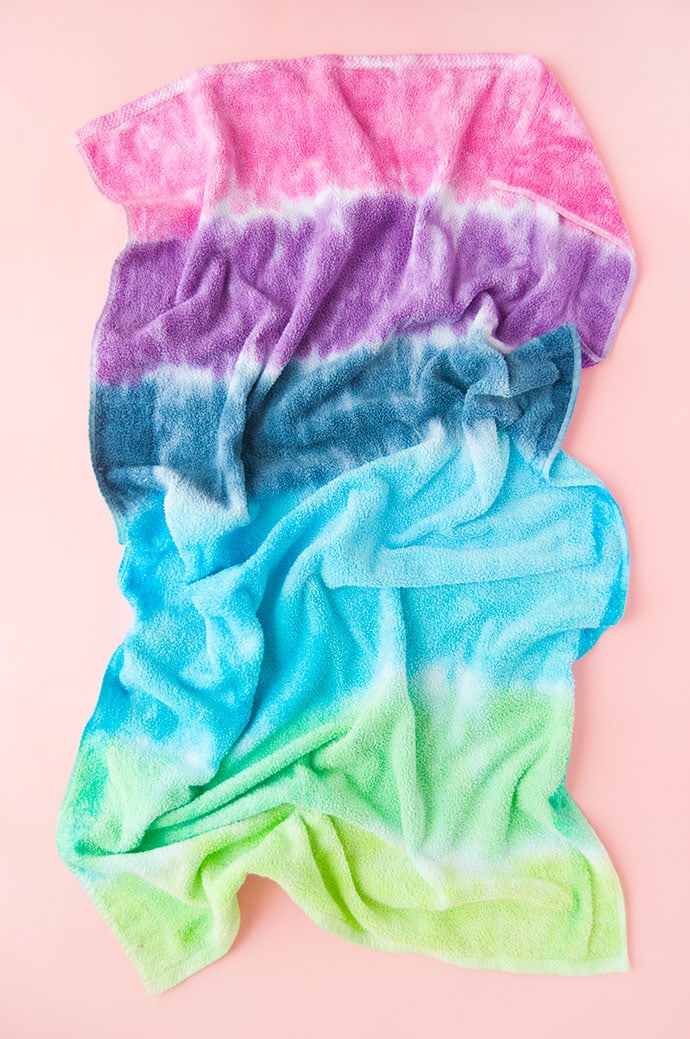 How to Tie Dye with Kids: Three Ways