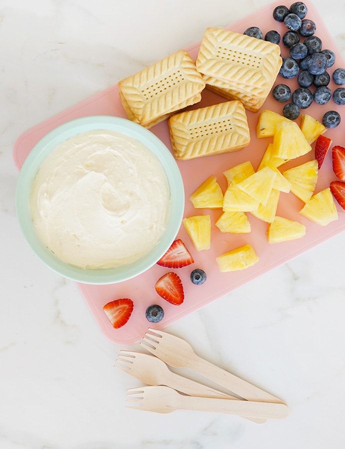 Dynamite Marshmallow Dip