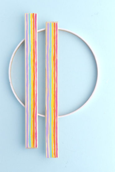 Catch a Cloud Rainbow Ring Toss Game