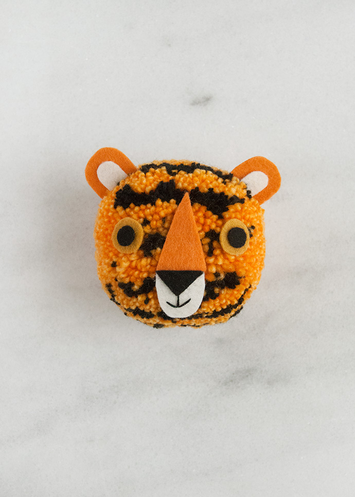 How to Make a Tiger Pom Pom