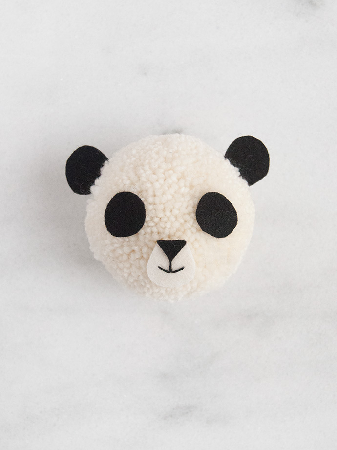 Giant Panda Pom Pom