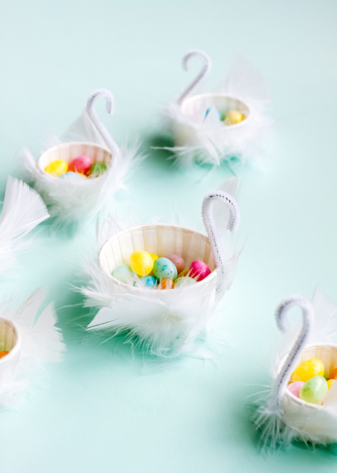Swan Candy Cups