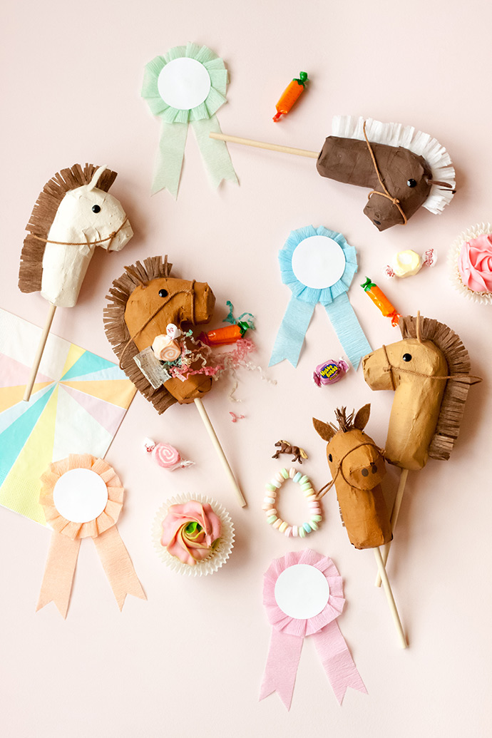 Mini Stick Horse Piñatas