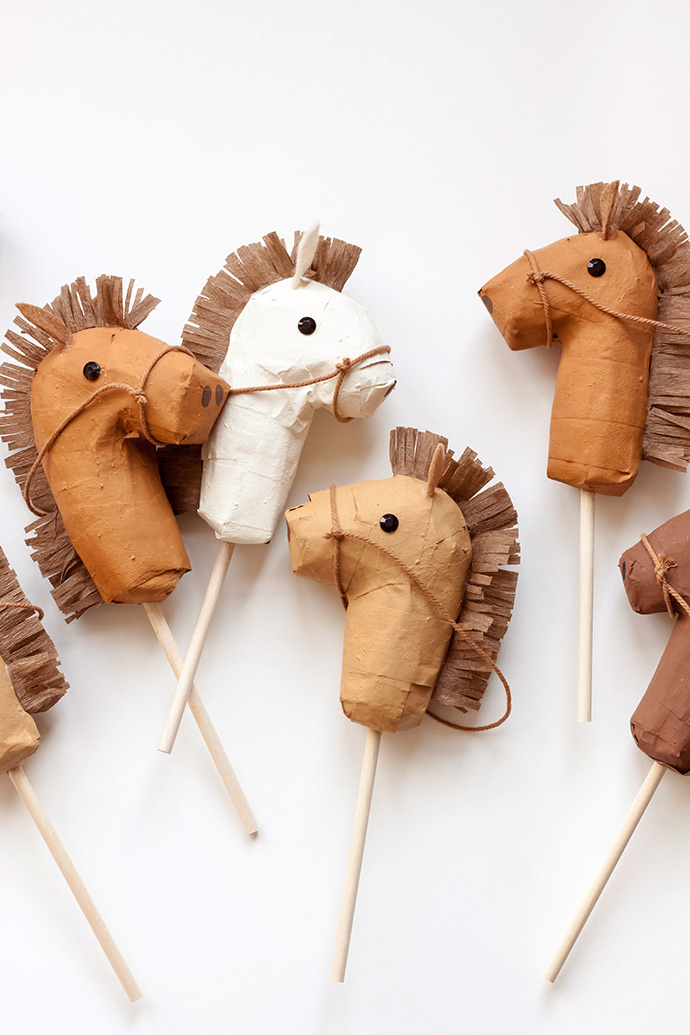 Mini Stick Horse Piñatas