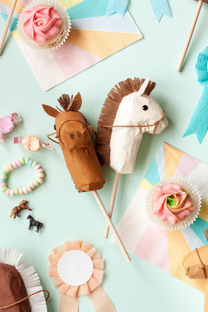 Mini Stick Horse Piñatas