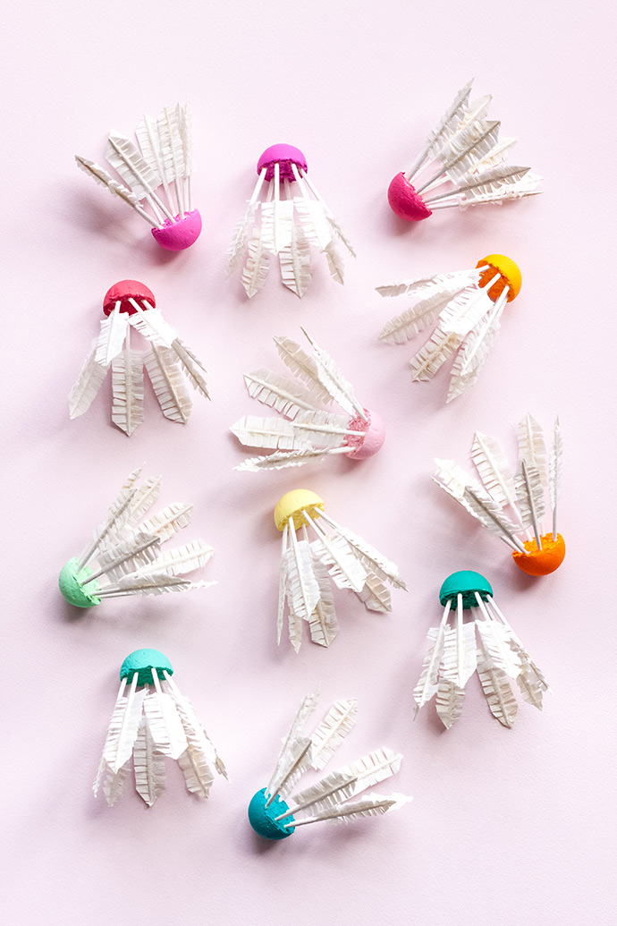 DIY Badminton Birdie Cupcake Toppers