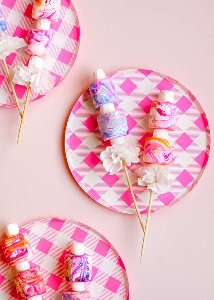 DIY Marbled Store-Bought Marshmallows