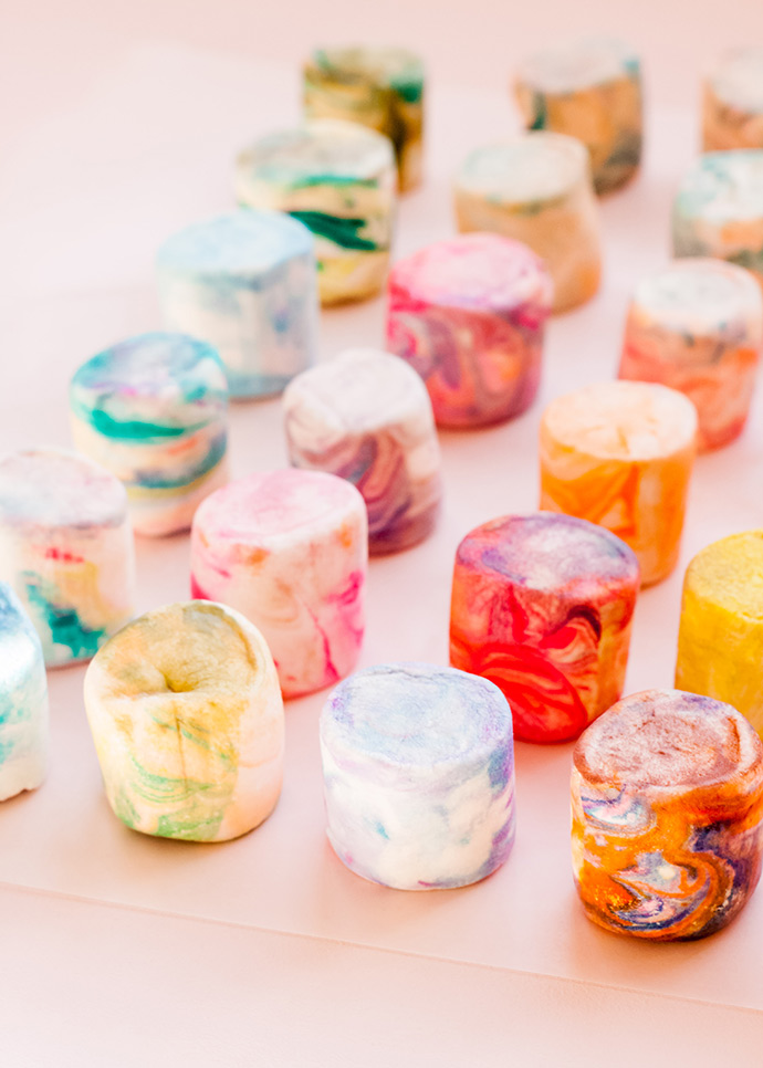 DIY Marbled Store-Bought Marshmallows