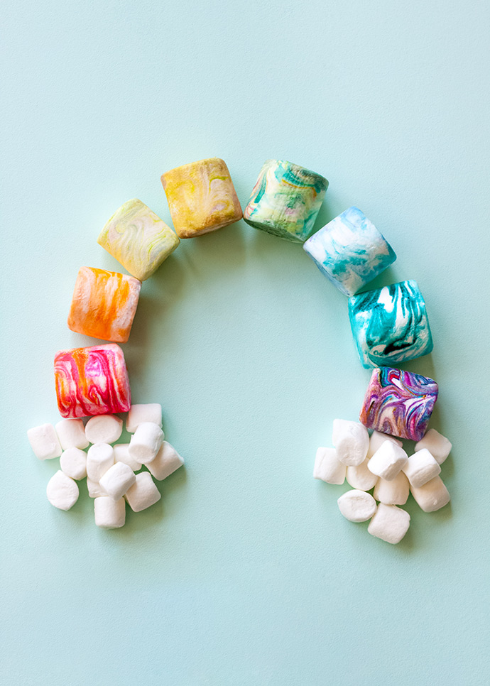 DIY Marbled Store-Bought Marshmallows