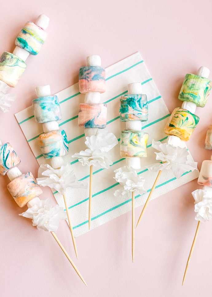 DIY Marbled Store-Bought Marshmallows