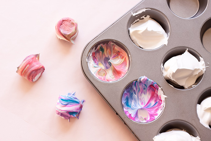 DIY Marbled Store-Bought Marshmallows